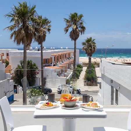 Beachfront Aqua LivingТарифа Екстериор снимка