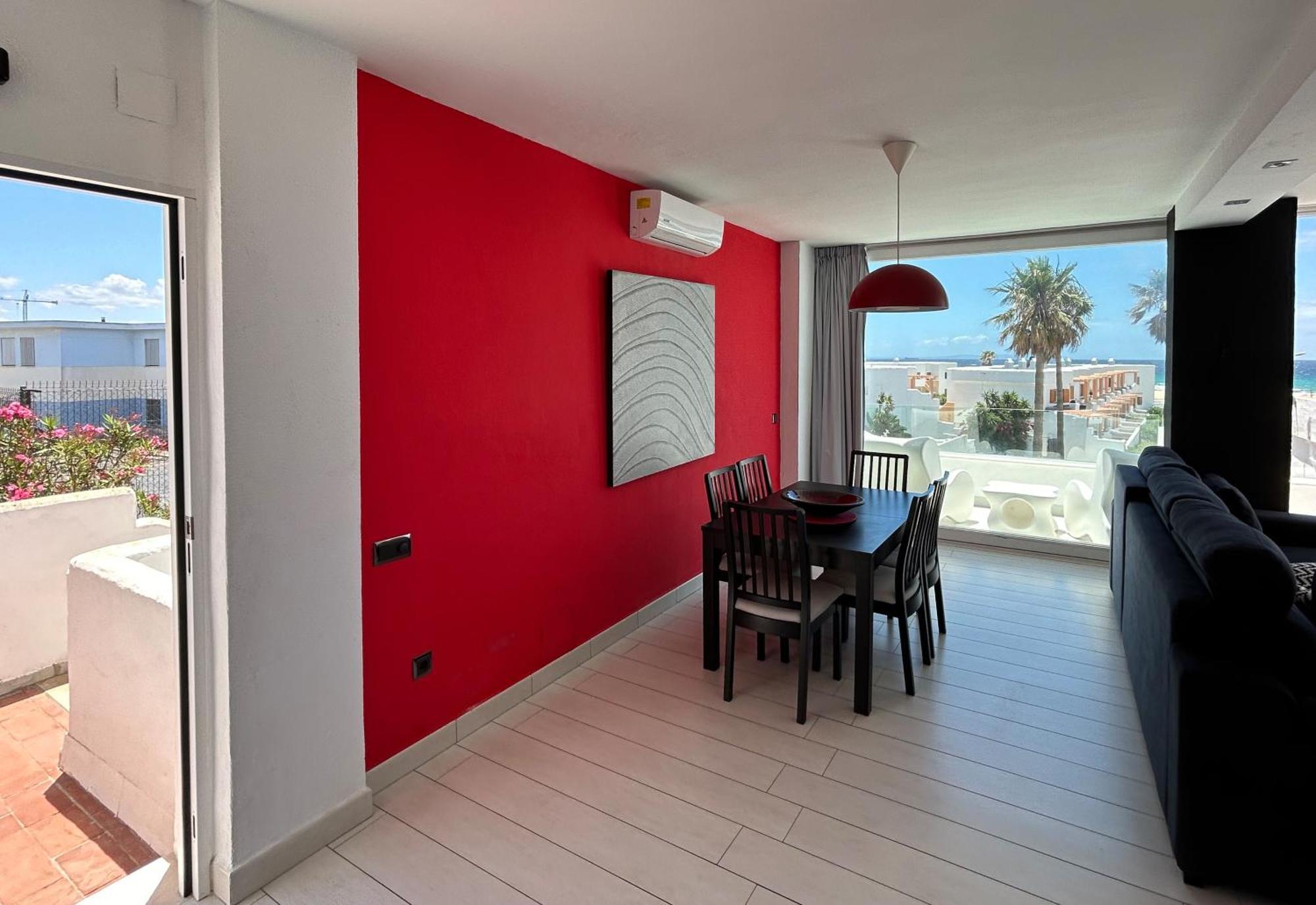 Beachfront Aqua LivingТарифа Екстериор снимка